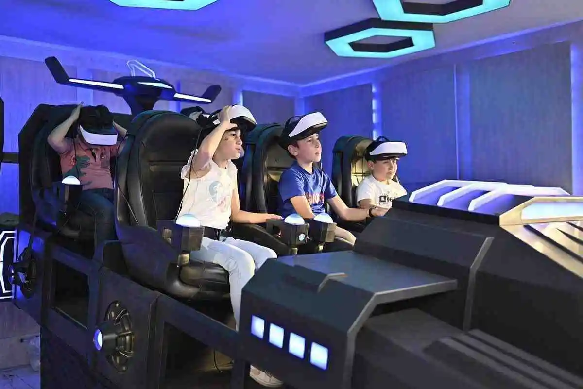 VR for 2 attraction